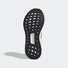 Load image into Gallery viewer, Adidas Ultraboost 19