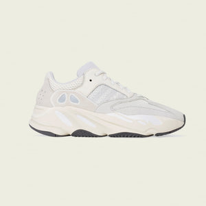 ADIDAS YEEZY BOOST 700